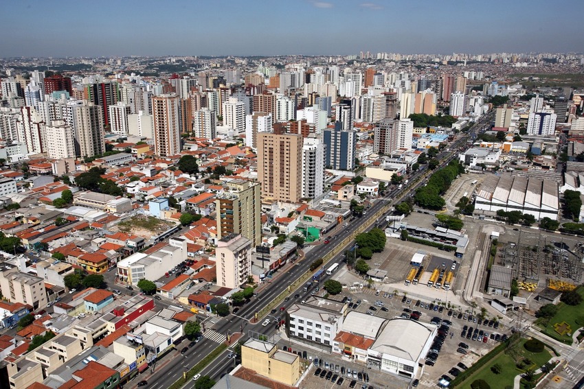 Estado encerra restrições de horários e público da quarentena nesta terça