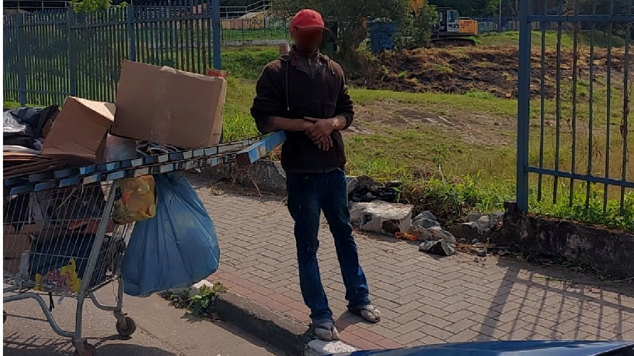 Homem furta grade do Parque da Juventude de Mauá e é preso pela GCM