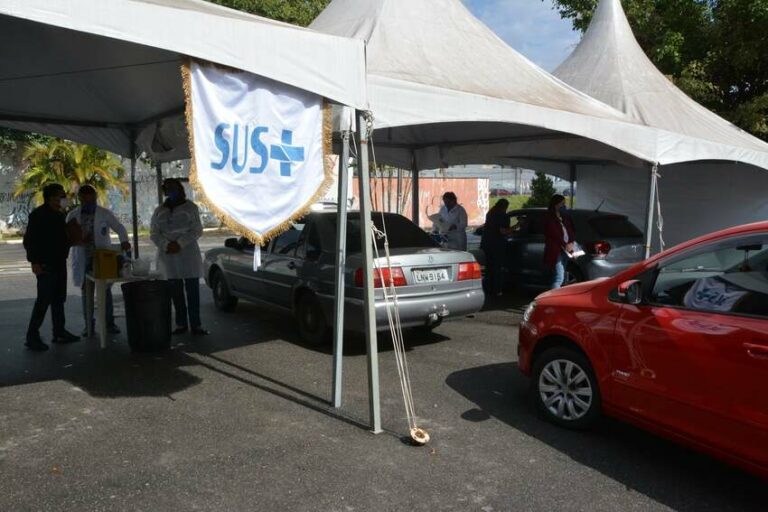 Mauá anuncia vacinação contra a Covid a quem tem 29 anos