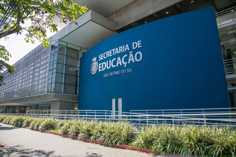 S.Caetano abre inscrição para estágio remunerado de R$ 1 mil na Educação