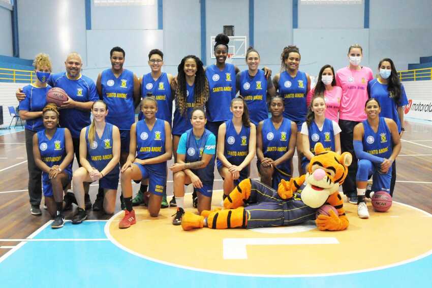 Sto.André inicia disputa das quartas de final da Liga de Basquete Feminino