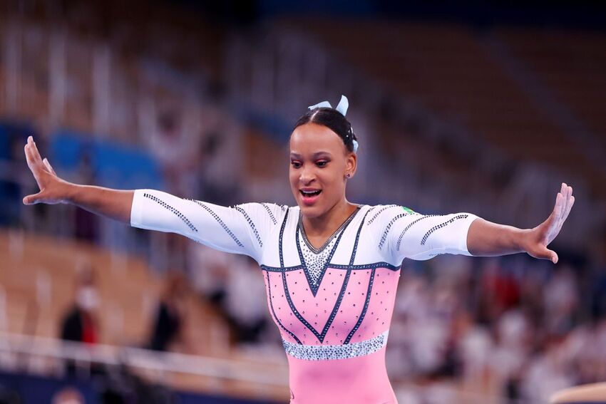 Rebeca Andrade conquista ouro para o Brasil na ginástica artística