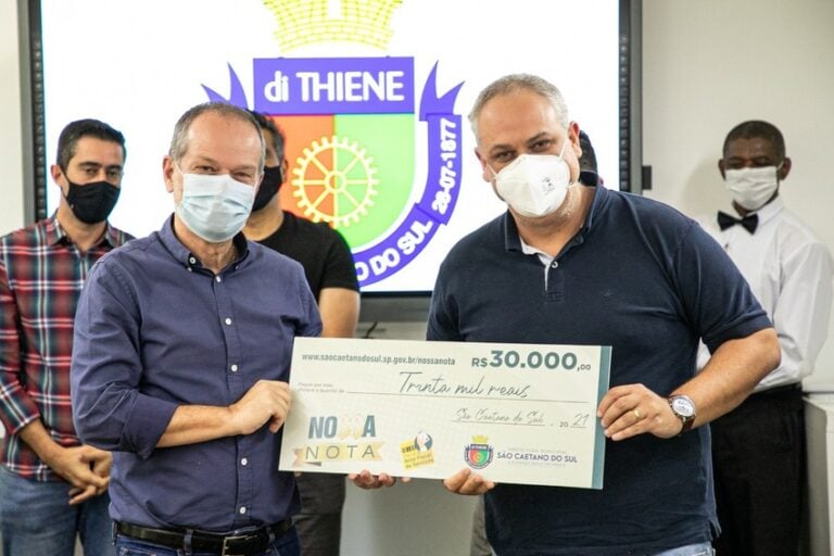 entrega de prêmio em são caetano