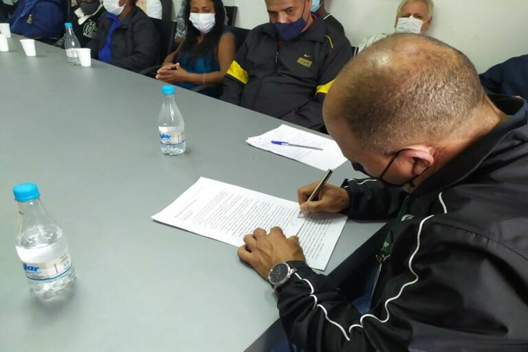prefeito claudinho da geladeira