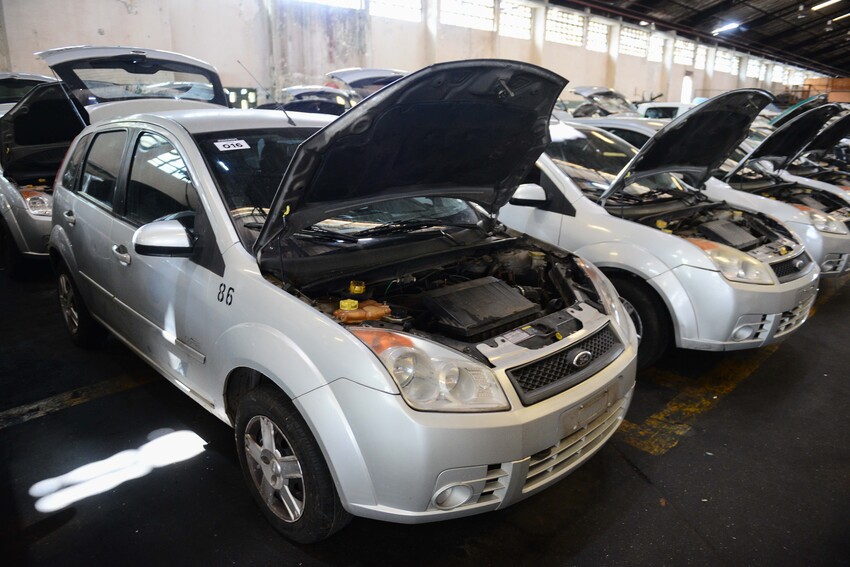 carros que serão leiloados