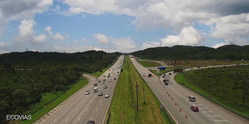 Motoristas que retornam do litoral já encontram lentidão nas estradas