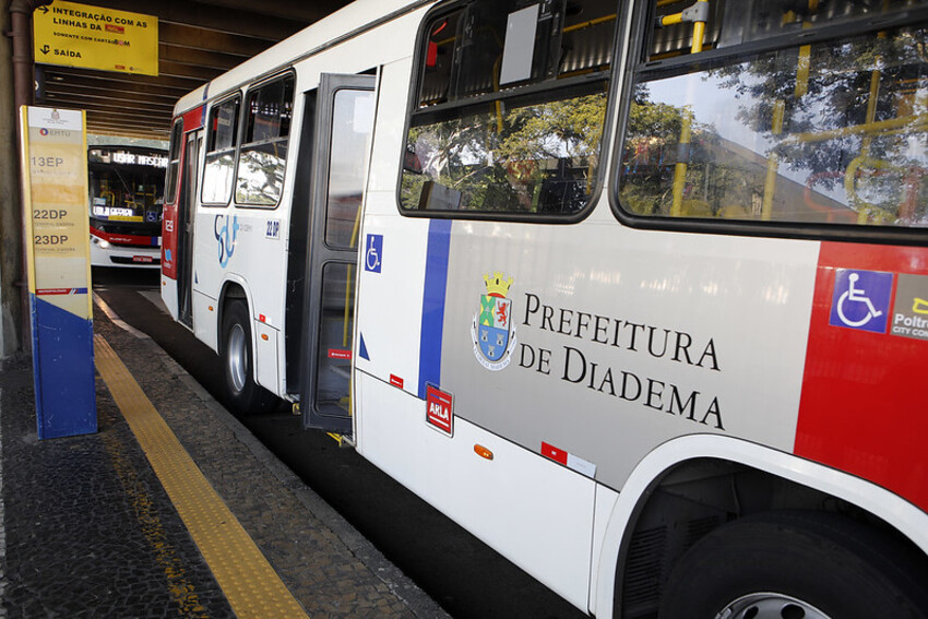 ônibus de diadema