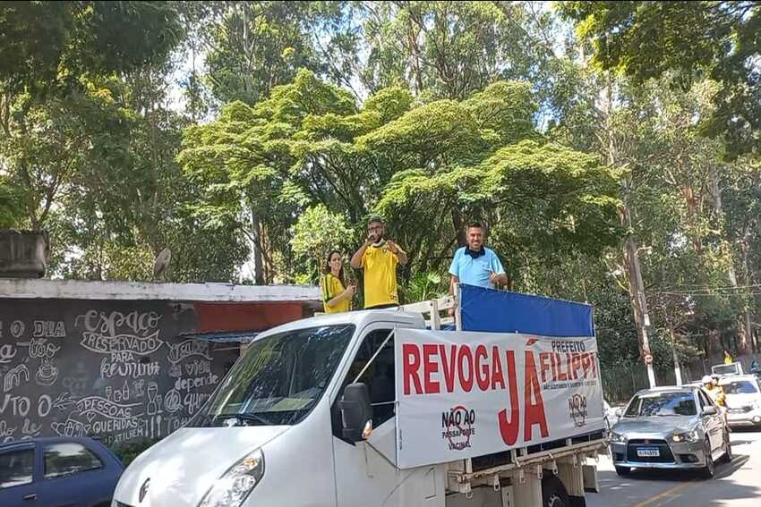 Vídeo: Comerciantes protestam em Diadema contra passaporte da vacina