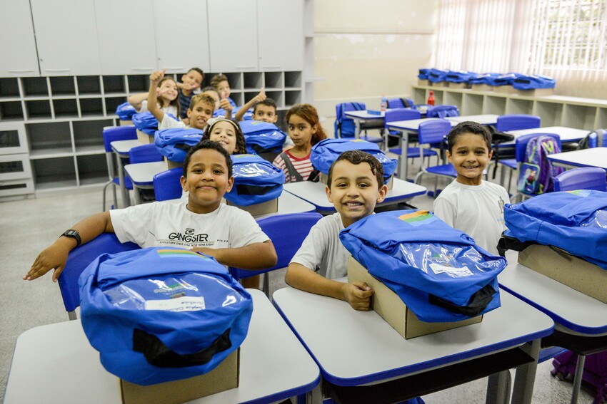 alunos em sala de aula