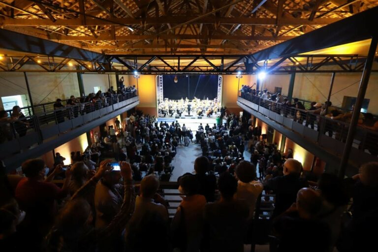 cine Theatro Calos Gomes
