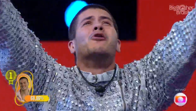 Arthur Aguiar é o campeão do BBB 22 com 68,96% dos votos