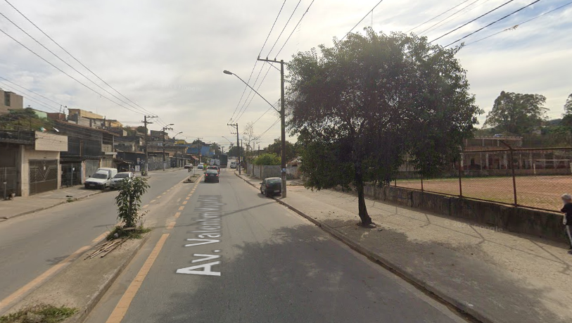 Avenida Valentim Magalhães, perto do campo do Guaraciaba