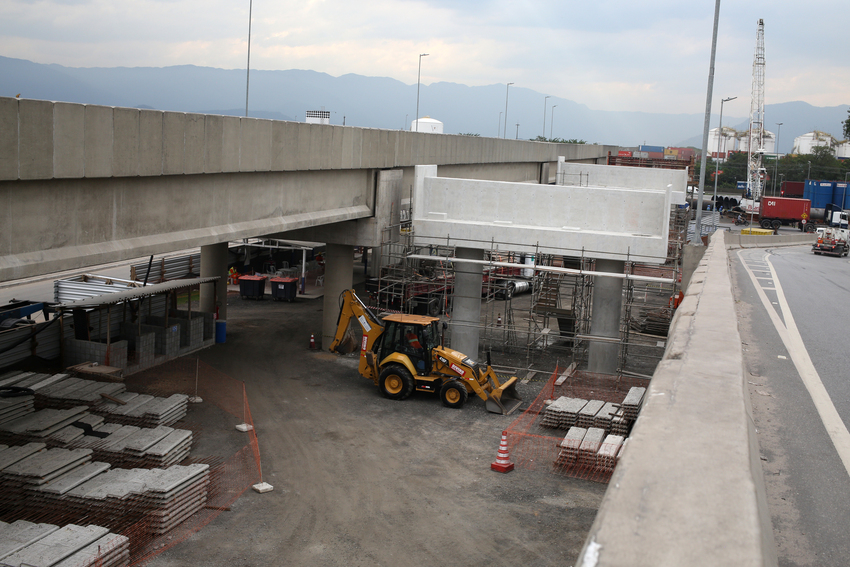 Ecovias fará interdições para implantar vigas em novo viaduto com acesso à Anchieta