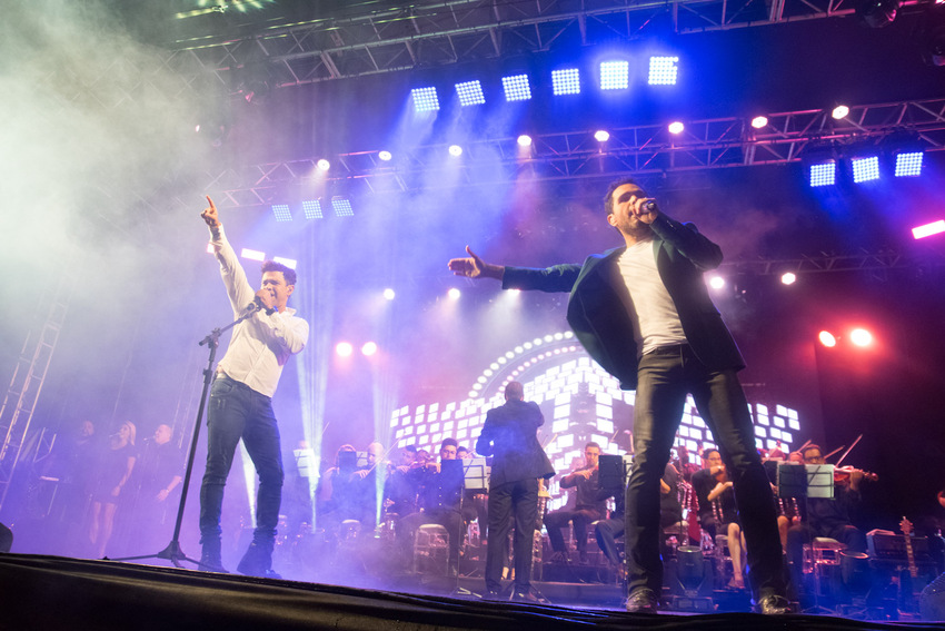 Orquestra de S.Bernardo se apresenta ao lado de Zezé Di Camargo & Luciano