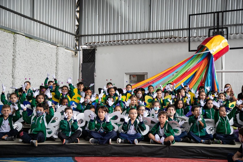 alunos da escola senador flaquer