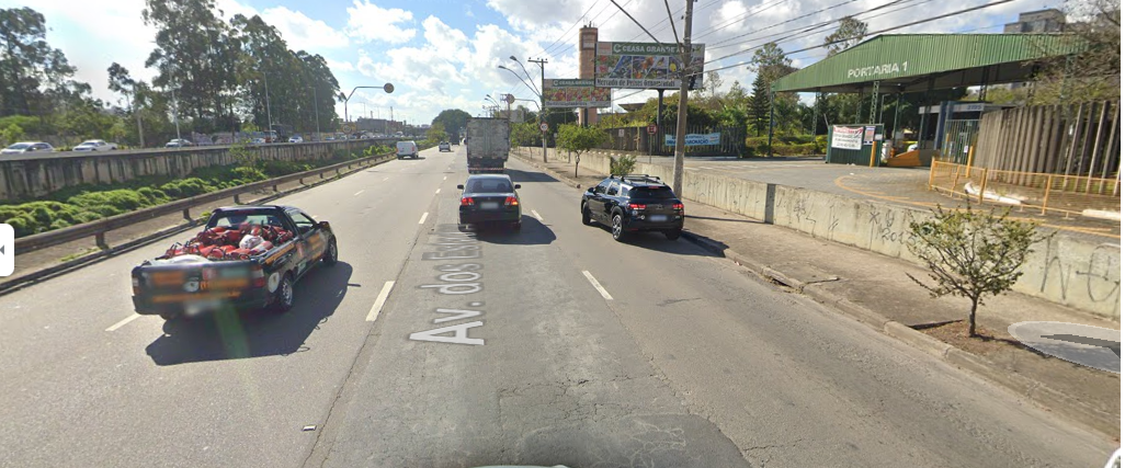 avenida dos Estados, na frente da Craisa