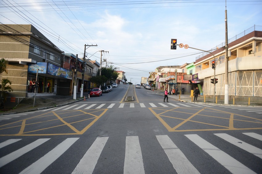 Em S.Bernardo, Programa Mais Luz avança para mais 82 ruas do Alvarenga