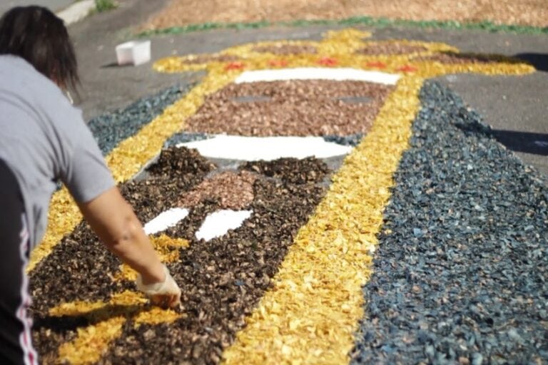 Tradicional tapete de Corpus Christi