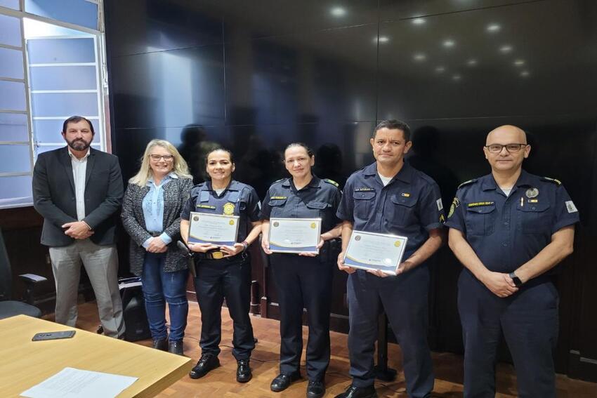 guardas homenageados em São Bernardo