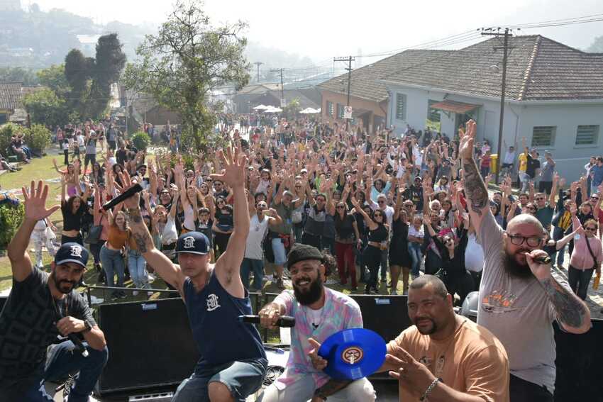 público em festival de inverno