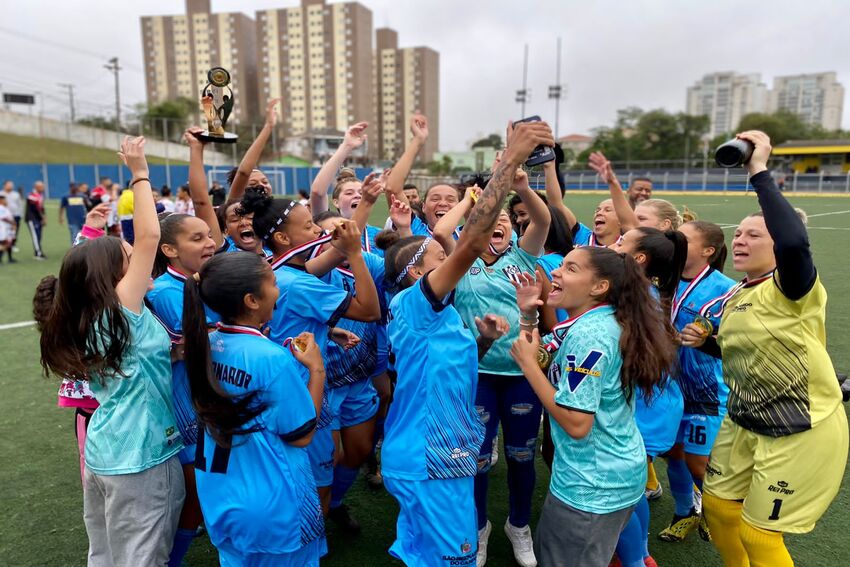 S.Bernardo derrota Diadema no futebol feminino e leva ouro nos Jogos Regionais