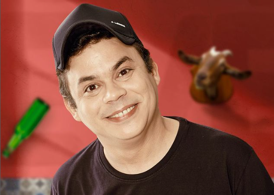 Emerson Ceará apresenta seu show no Teatro Municipal de Mauá