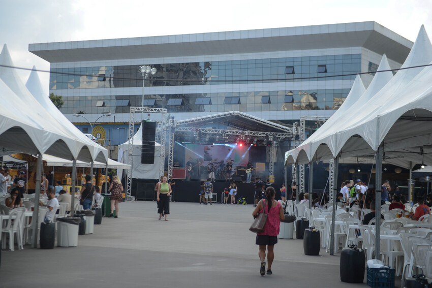 festival na Esplanada do Paço de São Bernardo