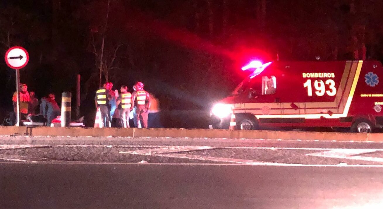 Acidente entre moto e bicicleta deixa dois feridos em Ribeirão Pires