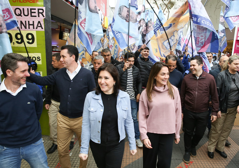 Candidata a presidente Simone Tebet faz campanha em Sto.André e Diadema