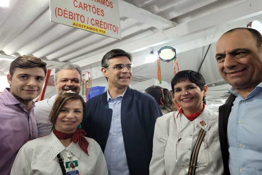 Vídeos: Governador visita Festa Italiana com Auricchio e o deputado Thiago