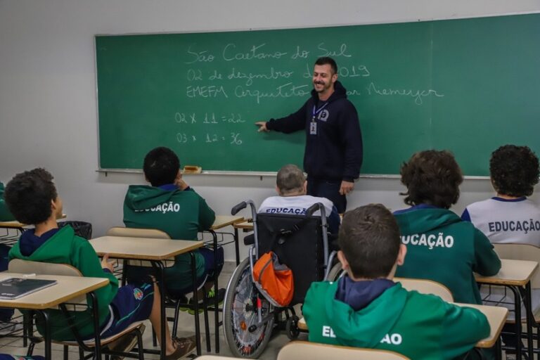 São Caetano abre inscrição para 200 vagas de estágio remunerado