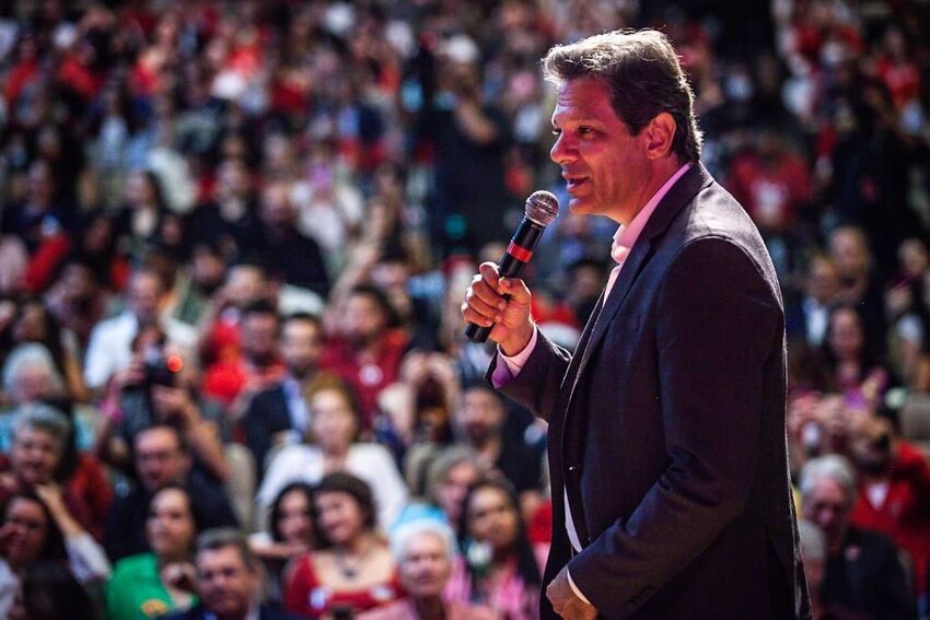 Domingo vamos encerrar uma página nebulosa de SP e do Brasil, diz Haddad