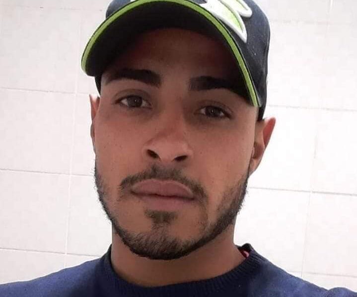 Polícia prende 3 suspeitos por envolvimento em morte de jovem em Sto.André