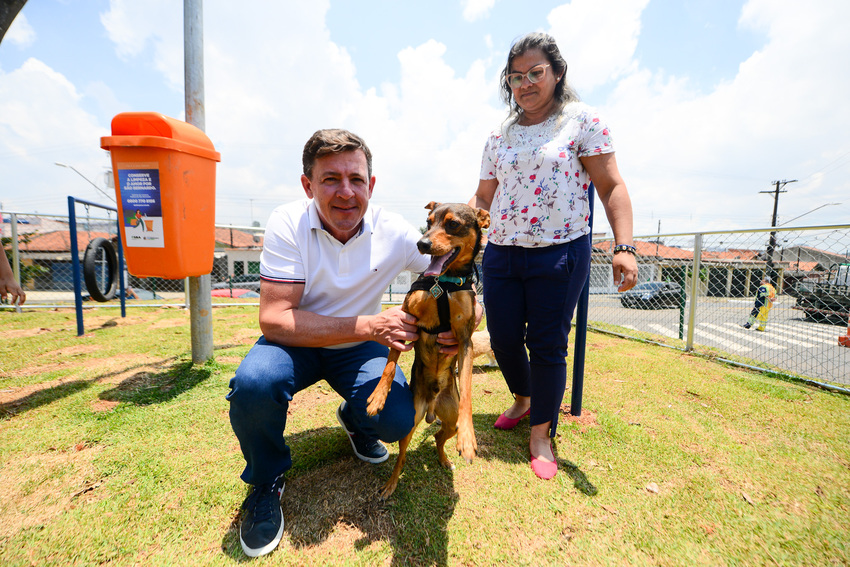 prefeito Orlando Morando em espaço pet