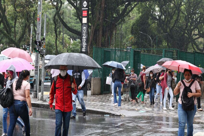 Defesa Civil do Estado de SP alerta para chuvas intensas a partir desta terça