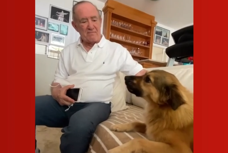 Renato Aragão e a cachorrinha