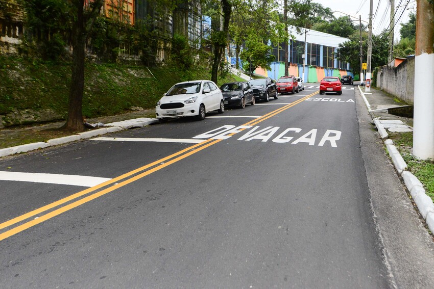 São Bernardo conclui obras de recapeamento asfáltico no bairro Estoril