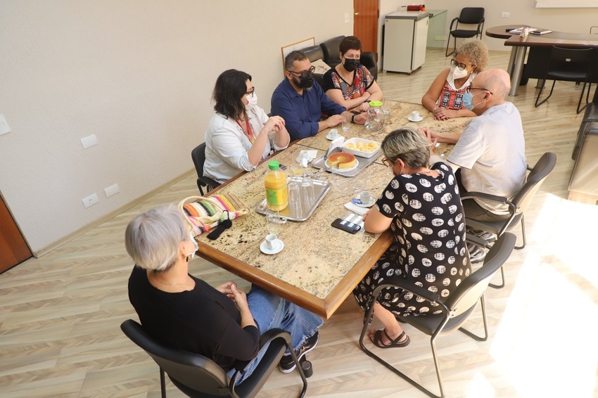 filippi e equipe na prefeitura