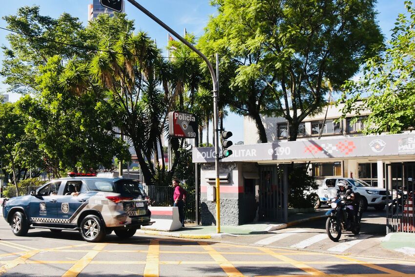 fachada do 10º Batalhão da PM de Santo André