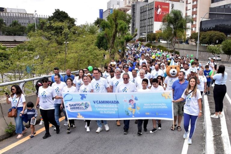 Caminhada de conscientização do autismo