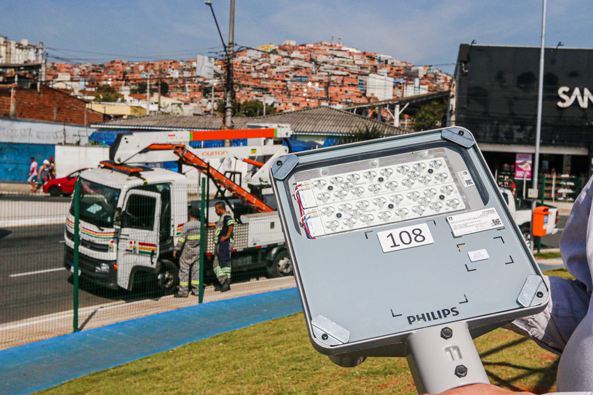 Mais Luz chega em mais uma comunidade