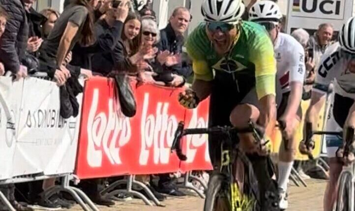 Atleta de S.Caetano é campeão da Copa do Mundo de Paraciclismo