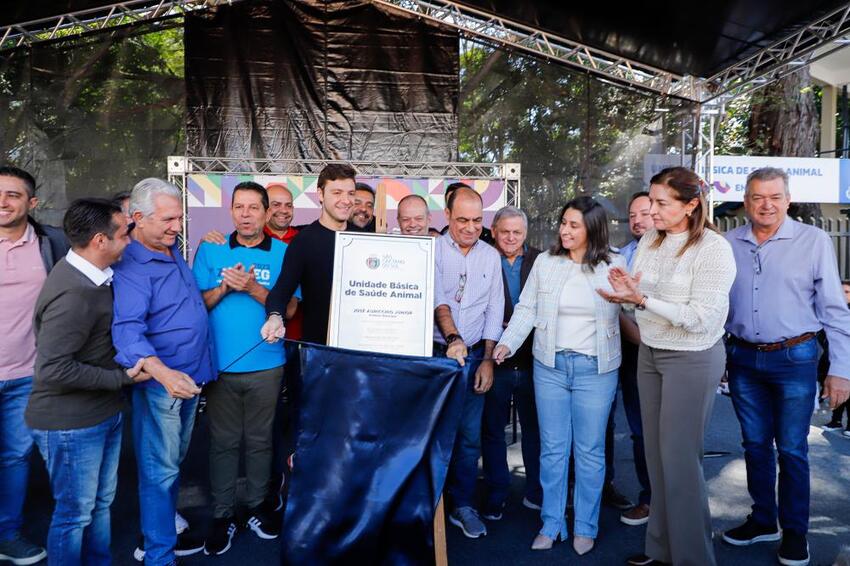 Auricchio na inauguração da Ubasa