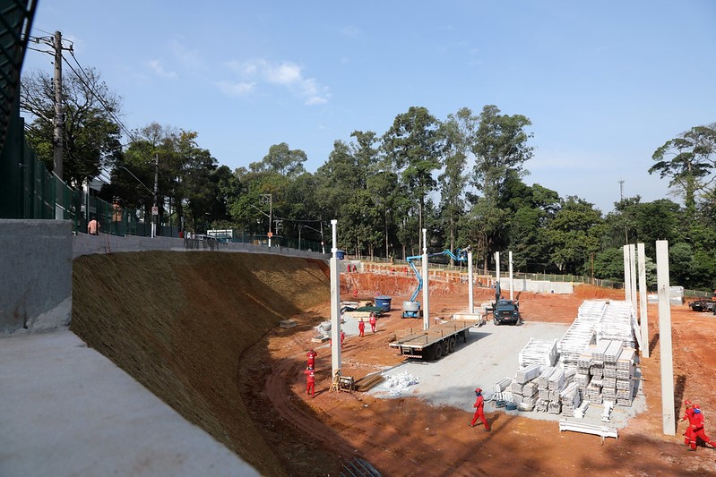 Em Diadema, obras do Atacadão no Serraria chegam a 40%