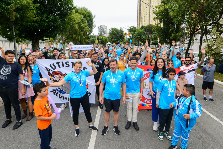 caminhada no autista day