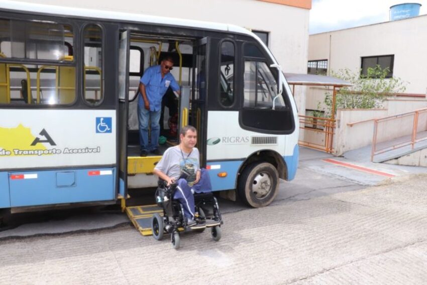 Pessoa com deficiência terá transporte para o Festival do Chocolate às sextas e sábados