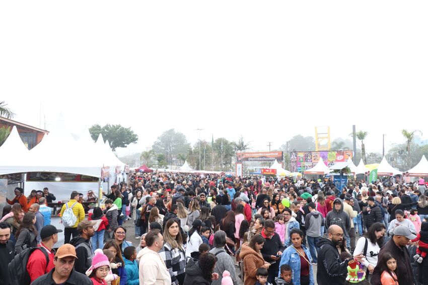 público no festival de chocolate