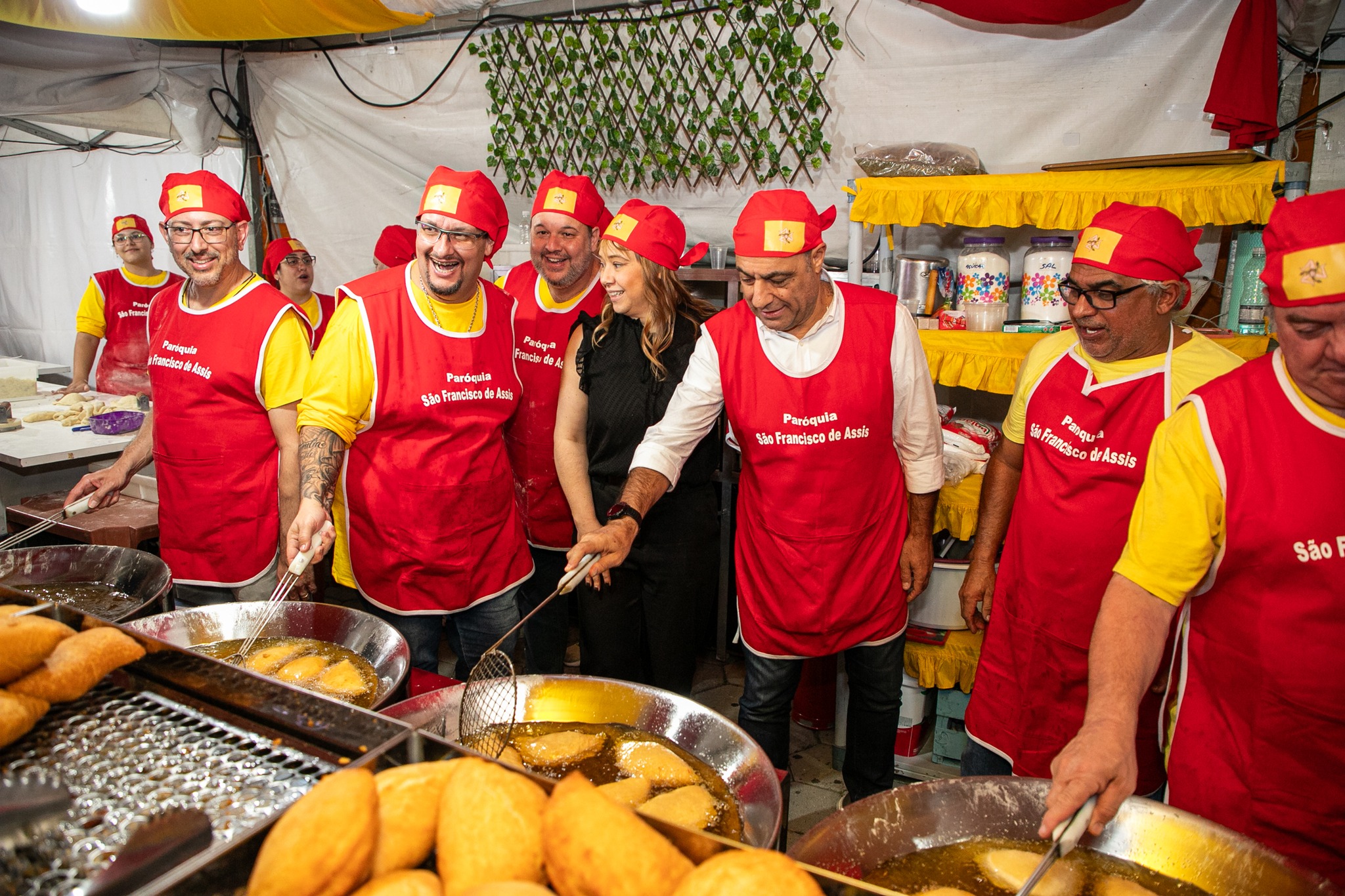 Abertura da Festa Italiana de S.Caetano atrai 25 mil pessoas; Veja vídeos