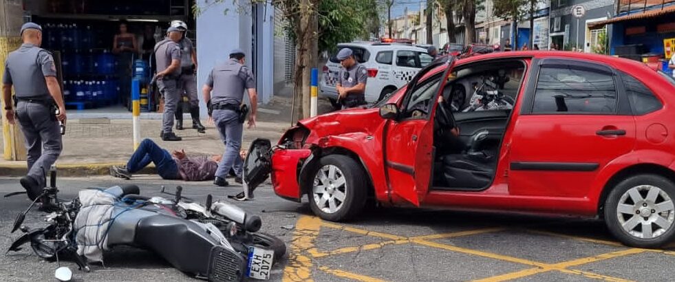 Na fuga em S.Caetano, ladrões colidem com veículo e são presos por furto