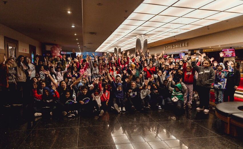 Em Mauá, Instituto Penta Social leva 150 Crianças ao Cinema